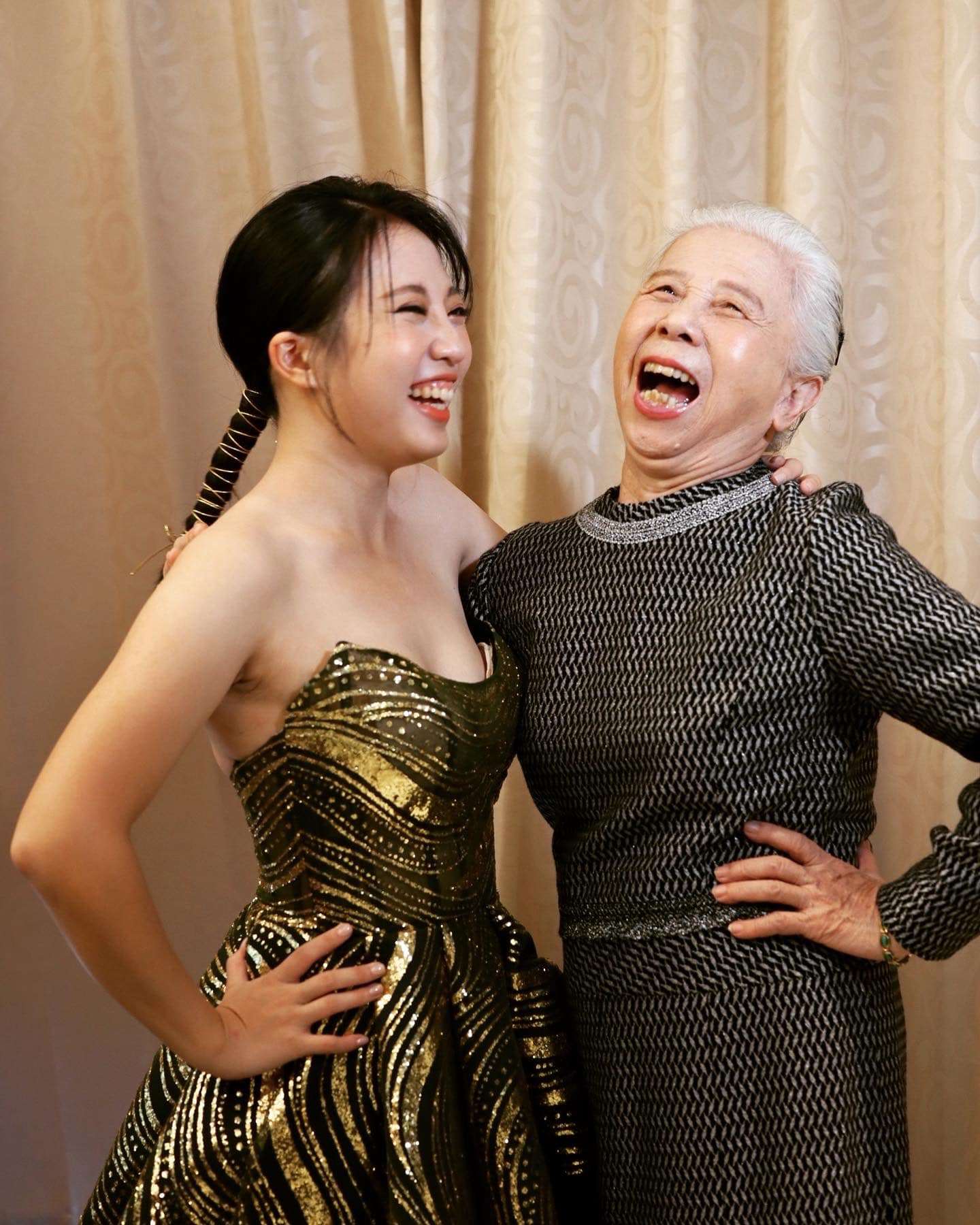 穎珍跟外婆的感情很好