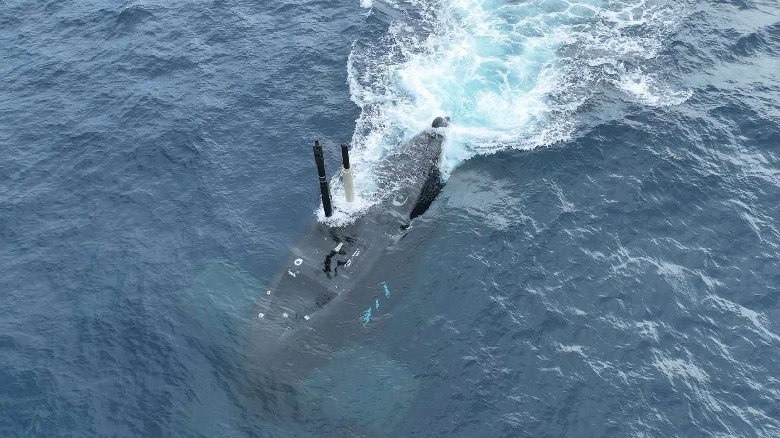 臉書、YT現場直播：海鯤號潛航測試成功，是對中共水下嚇阻的關鍵一步