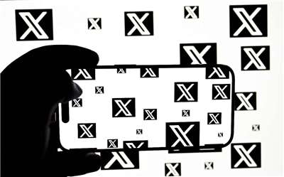 社群平台X主管比爾推文指出，每回發生政治動盪，北京就用色情內容淹沒X的搜尋結果，阻止中國公民獲取即時資訊。示意圖。 (AFP)