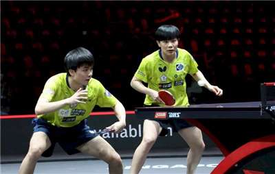 WTT新加坡大滿貫賽，林昀儒(左)、鄭怡靜(右)領軍拚獎牌。資料照。