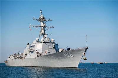 美軍史托克代爾號(USS Stockdale)驅逐艦抵達海地太子港灣。(X平台)