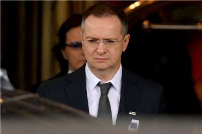 俄羅斯首席談判代表梅丁思基（Vladimir Medinsky）(前)18日表示，俄烏日內瓦和平會談艱難但務實，新一輪磋商很快就會再於近日舉行。