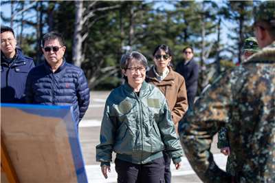 副總統春節勗勉新竹地區部隊。(總統府提供)