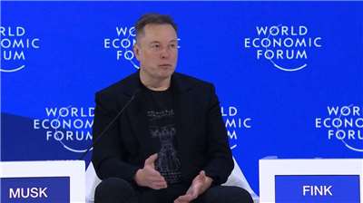 全球首富馬斯克(Elon Musk)22日在達沃斯出席世界經濟論壇。 (圖:翻拍自WEF)