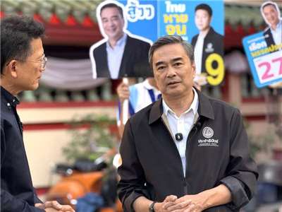 泰國最老牌的政黨民主黨總理候選人艾比希（Abhisit Vejjajiva）。 (圖：中央社)