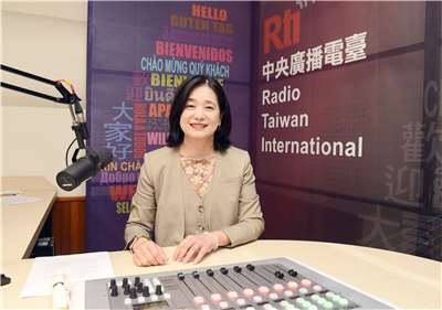 交通部觀光署署長陳玉秀在接受中央廣播電臺(Rti)越南語「遇見台灣」節目專訪。