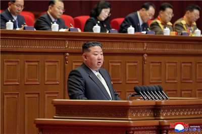 北韓第9次全代會登場，金正恩在開幕式演說。 (圖:KCNA)