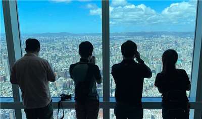 大年初三登上台北101觀景台人次達8,800人，創下疫情後新高紀錄。圖為觀景台資料照。(圖：中央社)