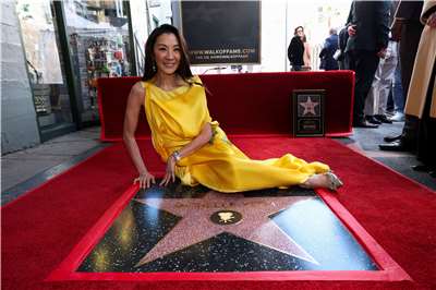 奧斯卡影后楊紫瓊名留好萊塢星光大道，獲得專屬星星。