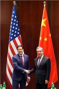 美國國務卿盧比歐（Marco Rubio）今天（13日）在慕尼黑安全會議（Munich Security Conference）場邊與中國外交部長王毅會面。(路透社/達志影像)