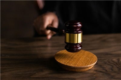 少年事件處理法施行後，規定少年觸法應移送少年法庭，檢方認為偵查即時性、機動性受阻，增添打擊犯罪集團難度。示意圖。(翻攝Pexels.com)