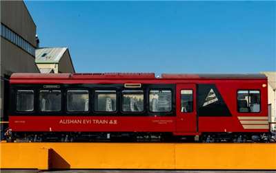 阿里山林鐵森里號列車。（林鐵及文資處提供）