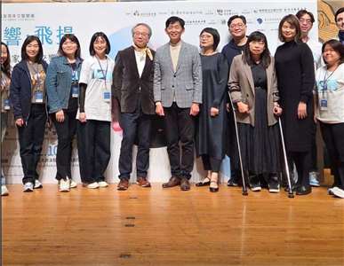 NSYO青年團第六屆《夢響．飛揚》寒期全台巡演即將登場，此次巡演獲得台南市政府文化局大力支持。指揮呂紹嘉(左四)1日特別南下台南，與台南市副市長葉澤山(左五)共同宣布巡演啟動。(江昭倫 攝)