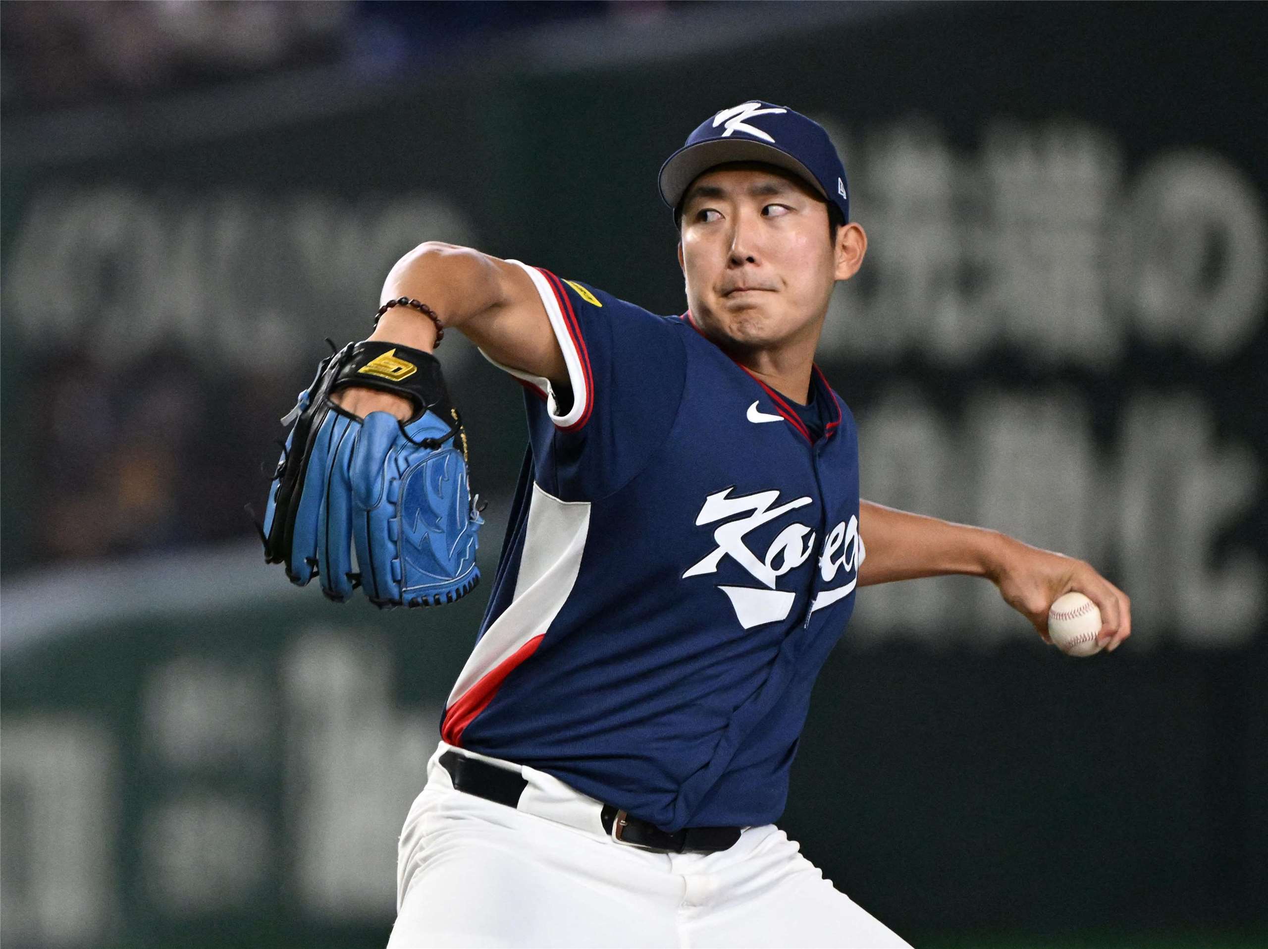 WBC大戰，韓國出戰澳洲，韓國派出孫周永先發。