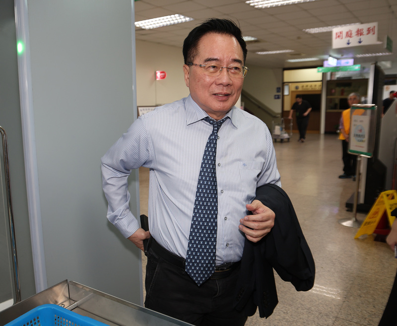 前中影董事長、前立委蔡正元被控三中案，其中業務侵占罪，二審高等法院去年底判刑3年6月確定。圖為蔡正元先前出庭應訊資料照。