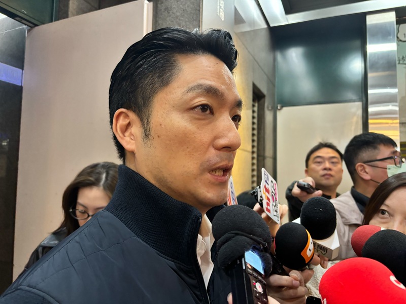 台北市長蔣萬安表示，這次年貨大街和燈節的戶外吸菸區獲得許多民眾的支持，因此下一步預計將繼續往中山商圈和西門商圈推行。(中央社資料照)