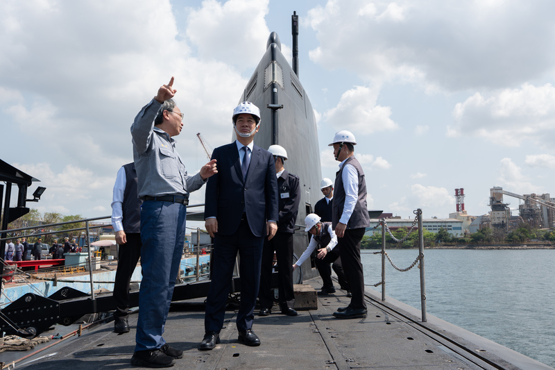 PD
賴總統視導海鯤軍艦（1）總統賴清德19日登艦視導海鯤軍艦，呼籲朝野共同支 持國防。 （總統府提供） 中央社記者葉素萍傳真 115年3月19日
