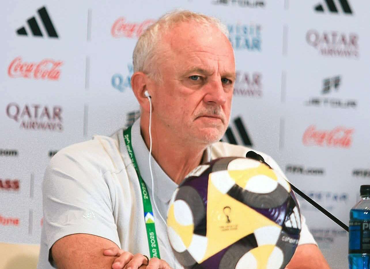 伊拉克足球隊教練阿諾德(Graham Arnold)呼籲延後這個月稍後在墨西哥舉行的世界盃(World Cup)洲際附加賽。資料照。(IG@Graham Arnold)