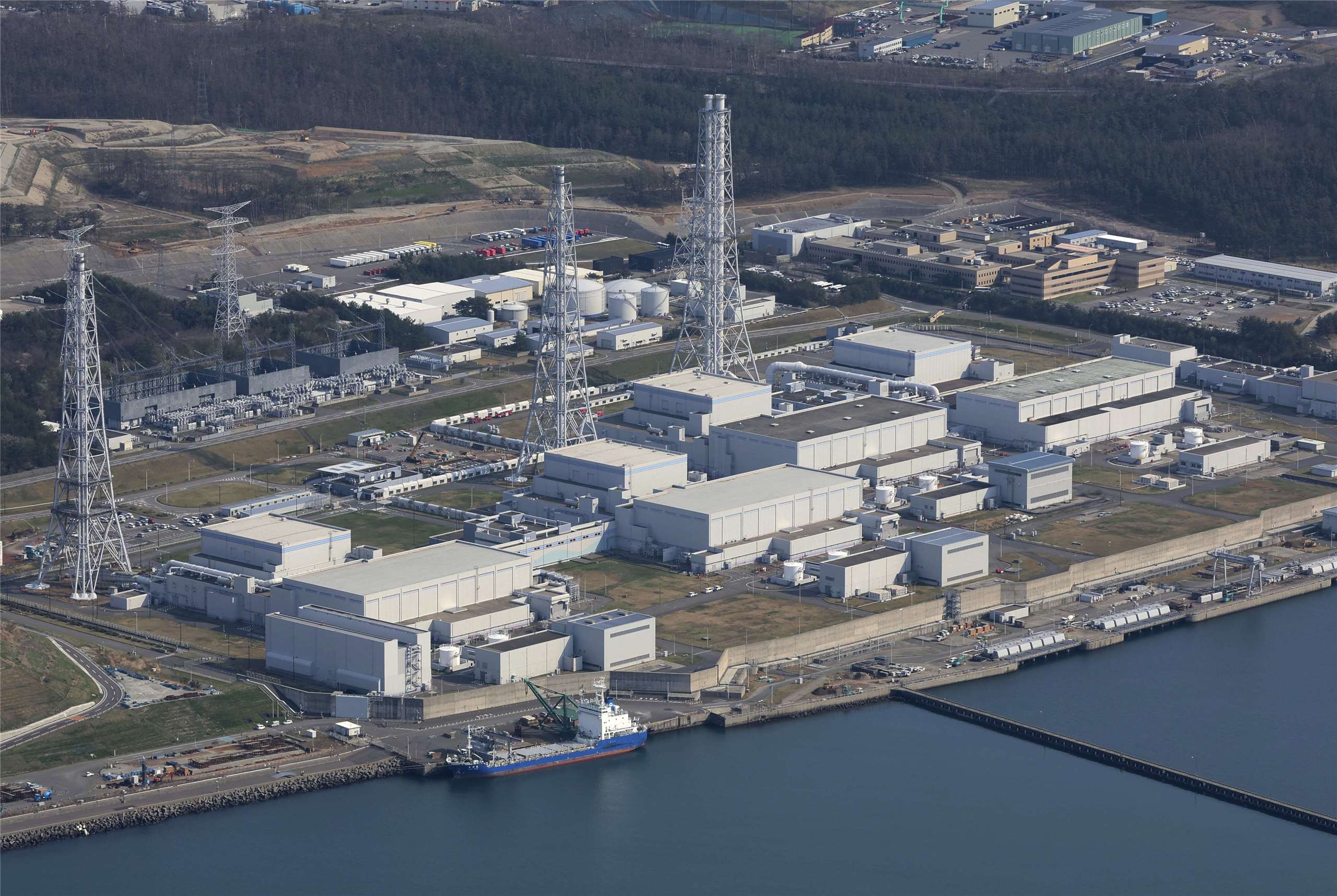 圖為日本新潟縣柏崎刈羽核電廠。資料照。(美聯社/達志影像)