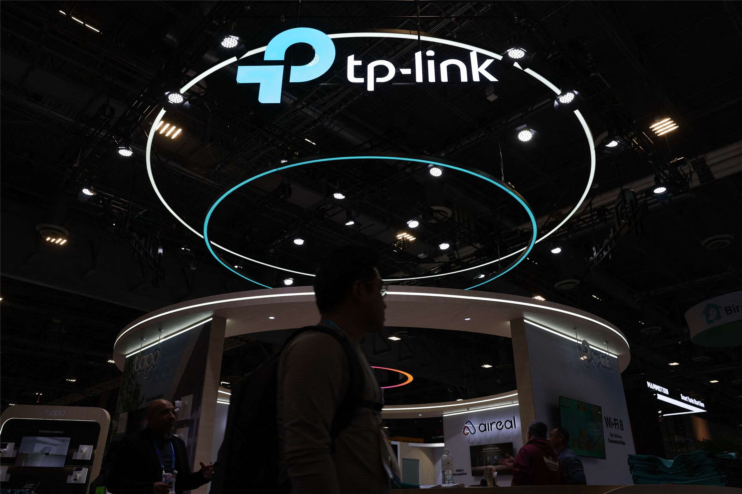 由來自中國的趙建軍創辦、總部設於美國加州的路由器大廠TP-Link Systems Inc.公司。