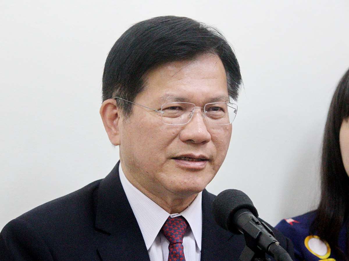 外交部長林佳龍19日上午受訪表示，台灣與韓國的關係良好，希望南韓政府正視台灣民意與我方的交涉 (央廣記者王照坤 攝)