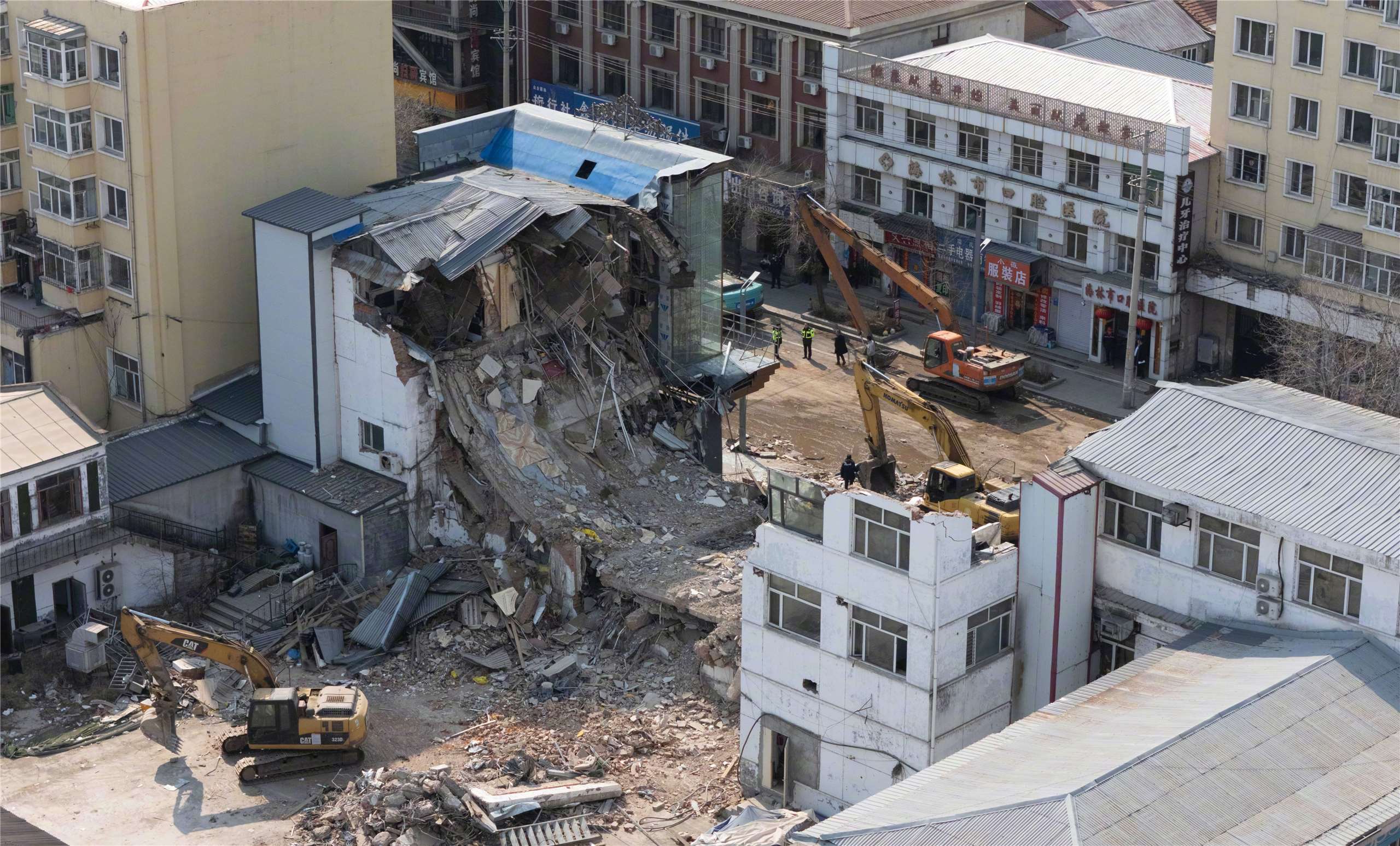 黑龍江省海林市發生崩塌事件，7人遇難。(翻攝微博)
