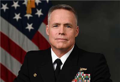 美國海軍情報辦公室指揮官布魯克斯(Mike A. Brookes)。 (圖:美國海軍)