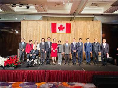 外交部次長陳明祺19日應加拿大駐台北貿易辦事處邀請，代表外長林佳龍出席該處成立40週年慶祝酒會 (外交部提供)