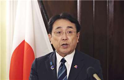 日本經濟產業大臣赤澤亮正(Ryosei Akazawa)。 