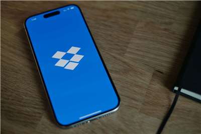 資安廠商Forcepoint近期示警，駭客透過偽造PDF誘餌，竊取用戶Dropbox登入訊息。(示意圖/unsplash)