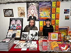 漫畫創作者葉羽桐（圖左）、葉馨文（圖右）出席「紐約漫畫及卡通博物館藝術節」。
（駐紐約台北文化中心提供）
