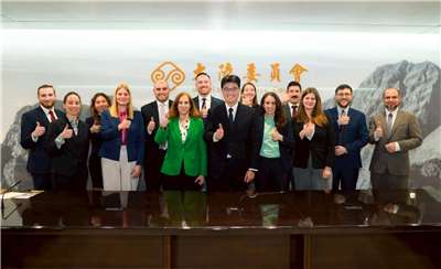 「台美歐政策計畫」訪團來台，前往陸委會交流。(陸委會提供)