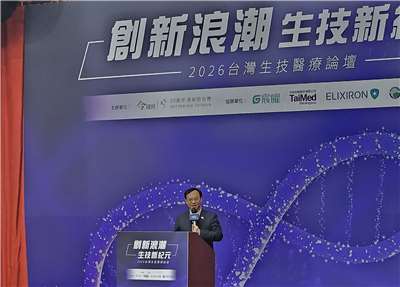 衛福部長石崇良13日表示，「人體生物資料庫管理條例」將列本會期優先法案。(劉品希 攝)