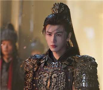 中國古裝偶像劇「逐玉」男主角張凌赫。(FB@Netflix)