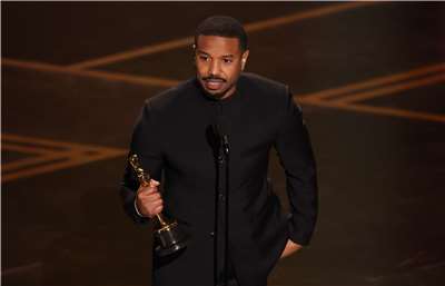 麥可B喬丹（Michael B. Jordan）以電影「罪人」一片，榮獲奧斯卡最佳男主角獎。
