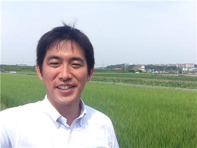 日本高級政策顧問小林鷹之。(臉書)