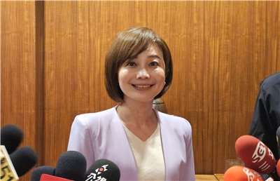 總統府發言人郭雅慧30日受訪表示，府方將密切關注「鄭習會」的進行。(劉品希 攝)




