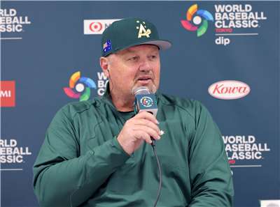 澳洲隊總教練尼爾森（Dave Nilsson）
