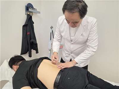 中醫提供針灸、推拿、體質調理等照護。(圖:中央社)