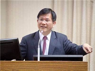 部分南韓網民在論壇留言譏諷我國的反制措施，外長林佳龍19日在立法院答詢時表示，中共已發動認知作戰 (央廣記者王照坤 攝)