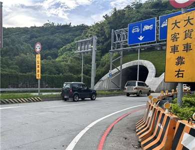 交通部27日表示，國道5號銜接蘇花改計畫預計8月上網公告工程標招標、2027年開工。圖為台9線蘇花改蘇澳端。 (圖：中央社)