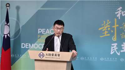 陸委會副主委梁文傑19日主持陸委會例行記者會。(陳國維 攝)