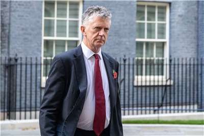 英國國家安全顧問鮑爾(Jonathan Powell)(圖)再度訪中。資料照片。