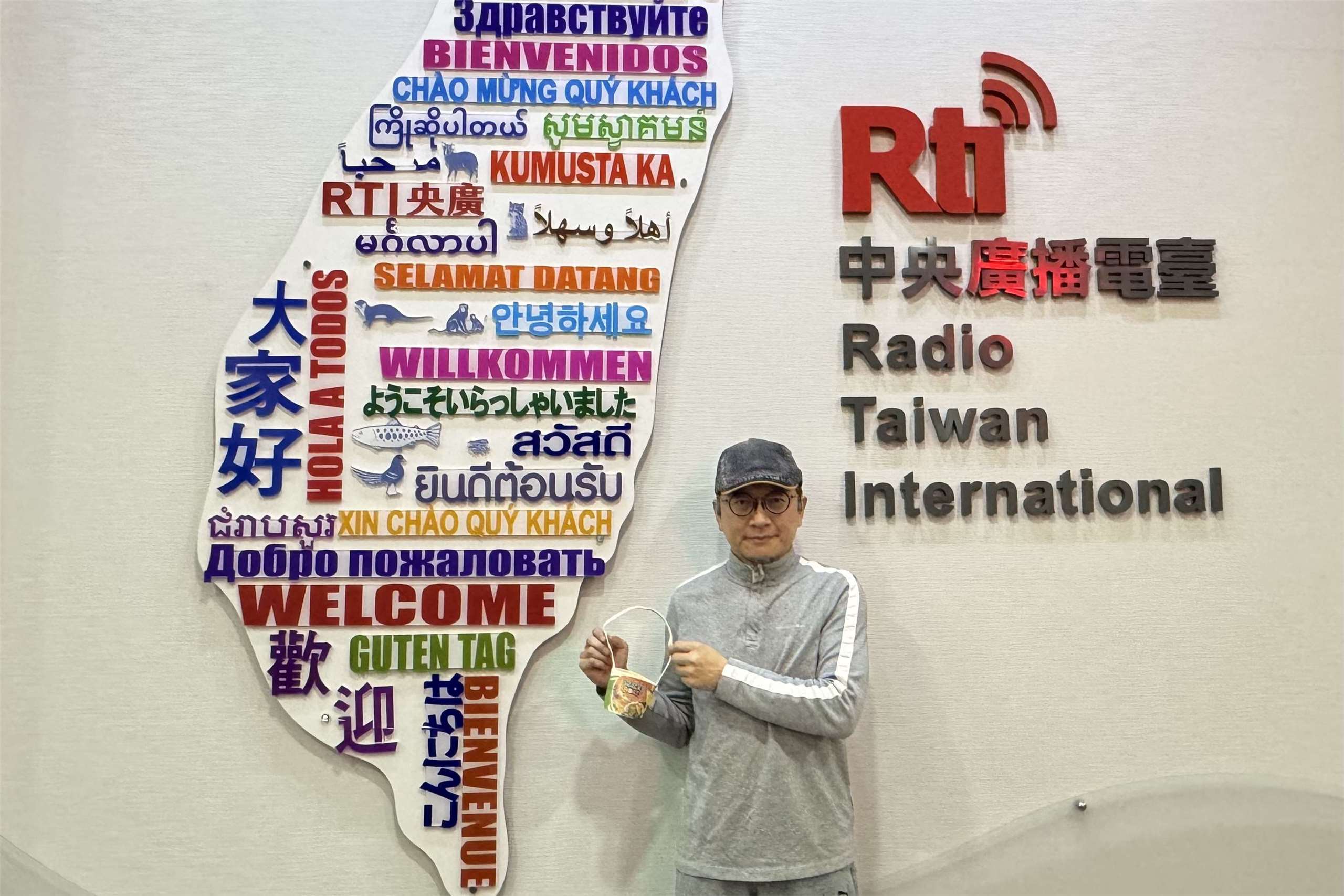 《臺灣夜市 Taiwan Yes》主持人曾偉旻，專訪遊戲製作人簡明哲