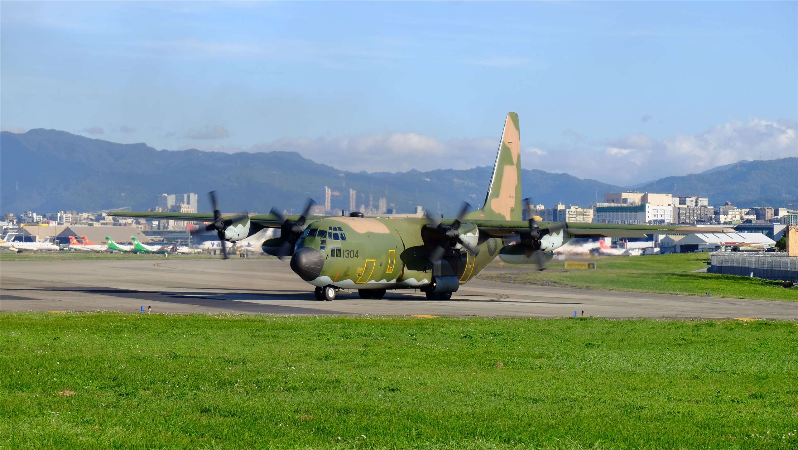 中華民國空軍的C-130H。(圖 : 維基百科)