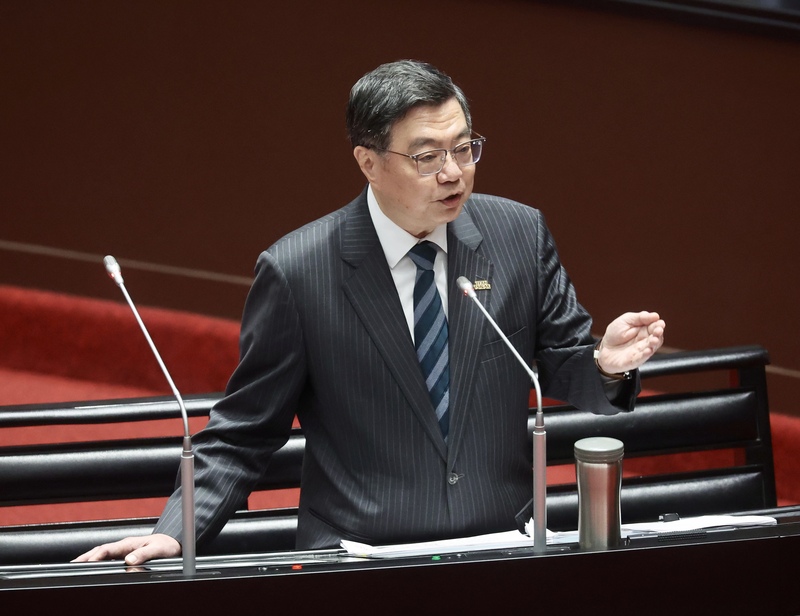 行政院長卓榮泰表示，有關開放印度移工政策有兩個前提，首先是產業界有需求，第二則是印度政府要符合我國規定，才能引進印度移工。