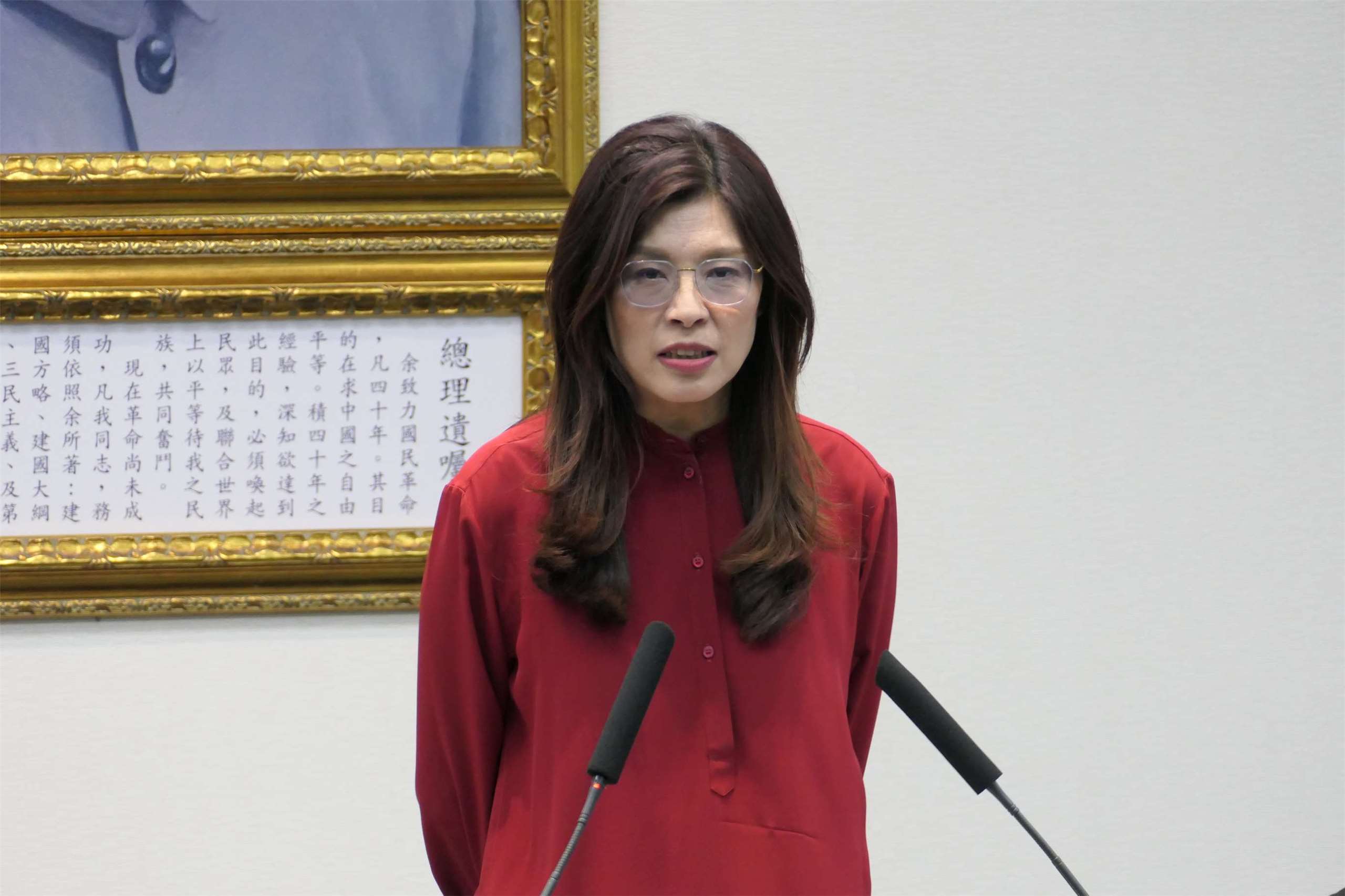 國民黨主席鄭麗文22日出席中常會發表談話。(趙婉淳 攝)