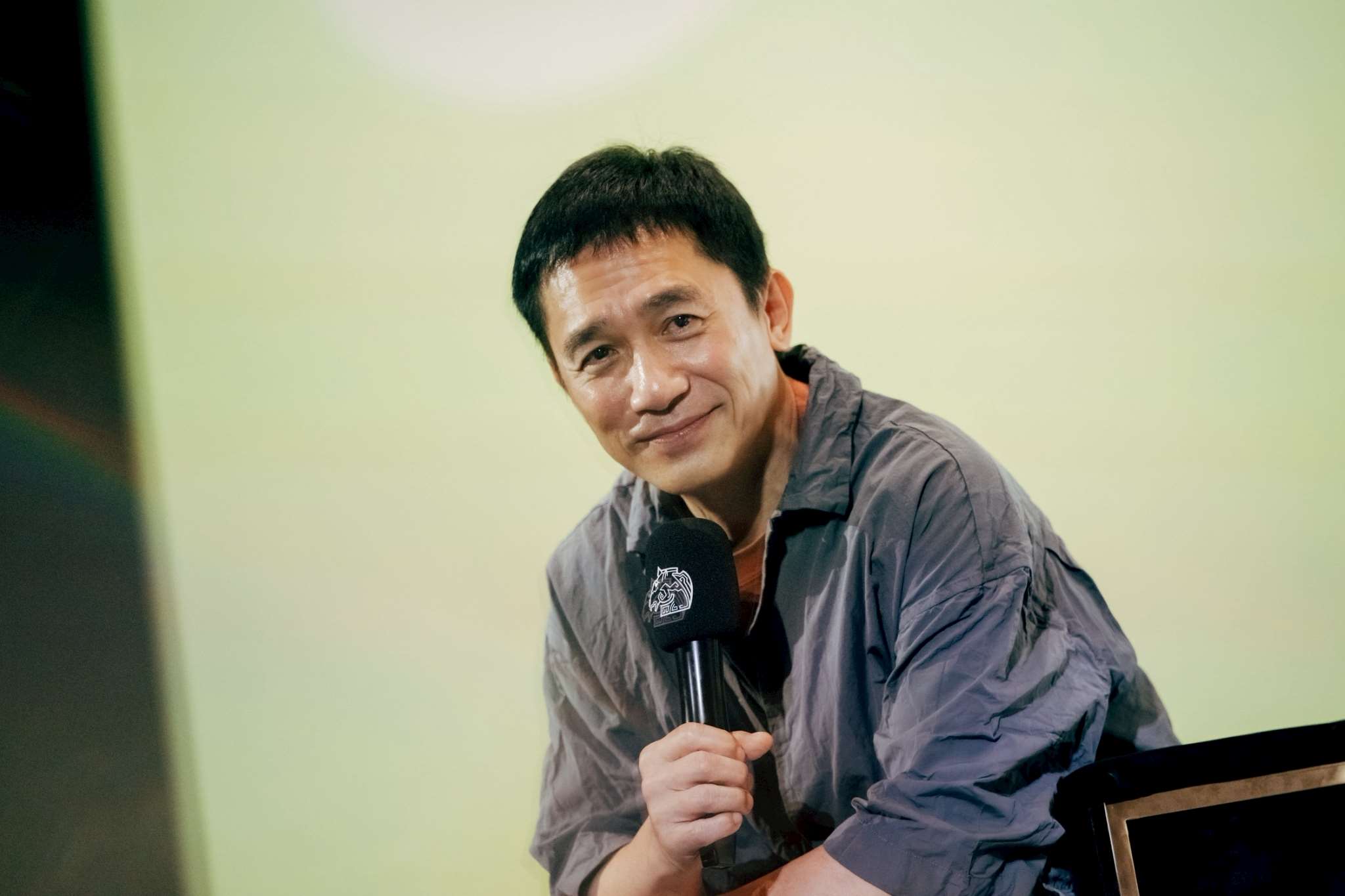影帝梁朝偉現身金馬大師課，送給電影人建言：「把自己準備好，就會被看見！」(金馬執委會提供)