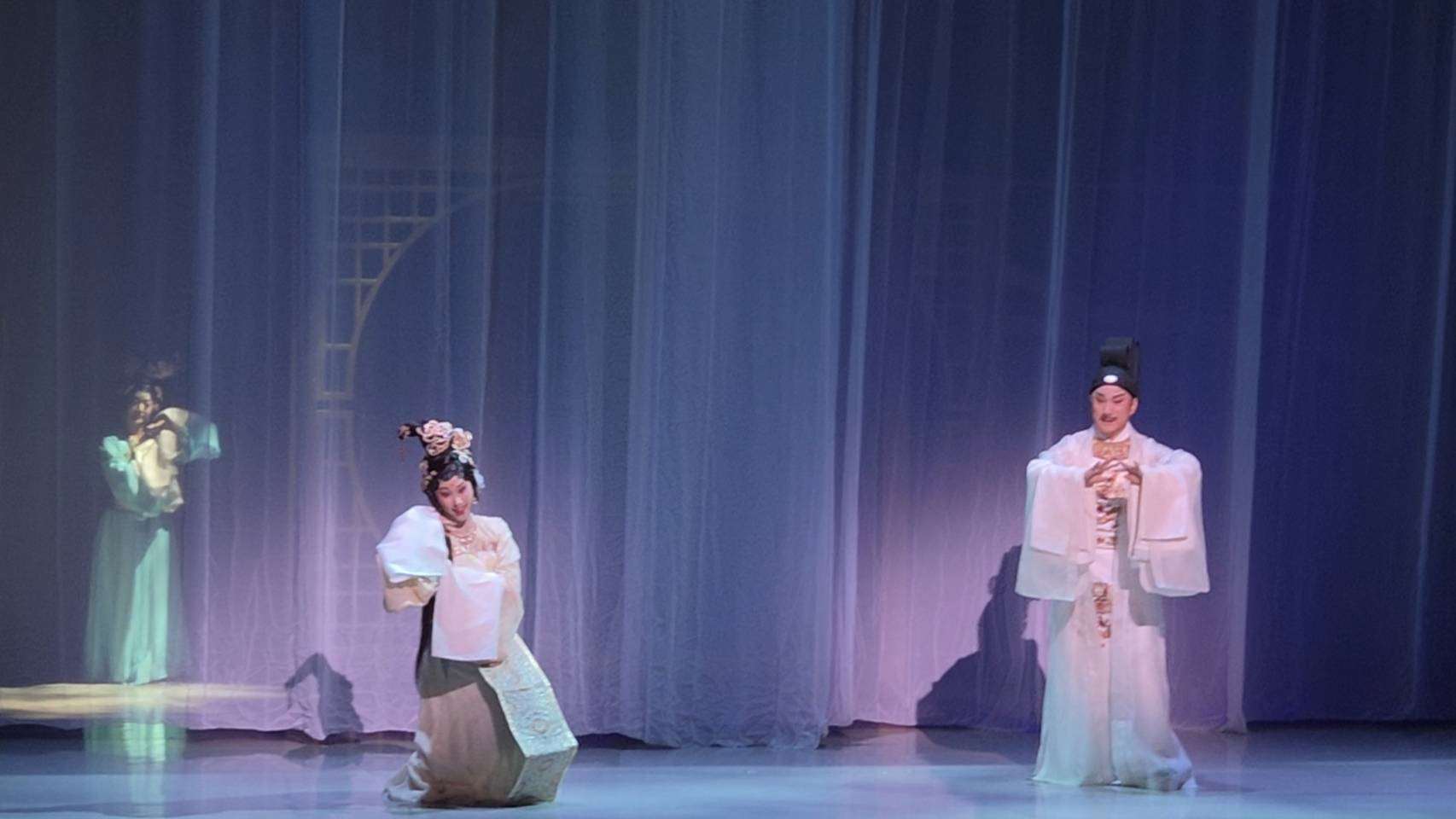  國光劇團《天上人間 李後主》重啟千古情劫，將詞帝李後主與大、小周后的情史搬上舞台。(江昭倫 攝)