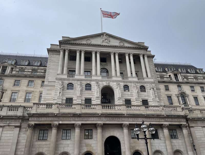 英國央行決議利率不變。圖為英格蘭銀行。 (圖：中央社檔案照)